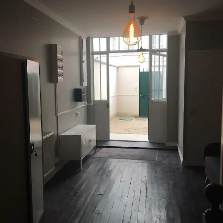 Le Romantic Centre 400m Gare Wifi Linge De Pressing Apartment
