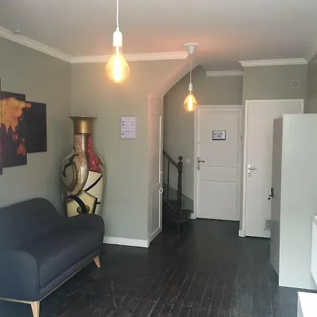 Apartment Le Romantic Centre 400m Gare Wifi Linge De Pressing Niort